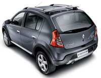 Click image for larger version

Name:	Renault-Sandero-StepWay-2009.jpg
Views:	1363
Size:	255.9 KB
ID:	622314