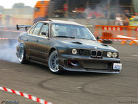 Click image for larger version

Name:	bmw-drift.jpg
Views:	61
Size:	315.5 KB
ID:	1893928