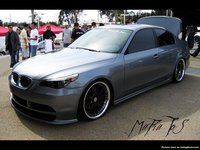 Click image for larger version

Name:	pics-max-6908-45750-2006-bmw-5-series-dub.jpg
Views:	89
Size:	85.8 KB
ID:	1425829