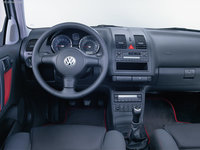 Click image for larger version

Name:	Volkswagen-Polo_GTI_1999_800x600_wallpaper_0d.jpg
Views:	95
Size:	76.7 KB
ID:	2402989
