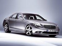 Click image for larger version

Name:	Mercedes-Benz_S600_with_AMG_Sports_Package_2006_001_EF17C0BB.jpg
Views:	71
Size:	137.3 KB
ID:	127586