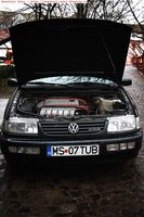 Click image for larger version

Name:	Volkswagen-Passat-VR6-impecabil2.jpg
Views:	564
Size:	128.2 KB
ID:	1486901