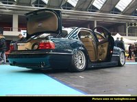 Click image for larger version

Name:	pics-max-9534-171817-bmw-m5-blue.jpg
Views:	543
Size:	36.2 KB
ID:	558586