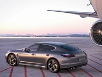 Click image for larger version

Name:	2012-Panamera-Turbo-S-Side-View-1920x2560.jpg
Views:	15
Size:	357.6 KB
ID:	2728674