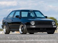 Click image for larger version

Name:	eurp_1007_01_o+1991_vw_jetta_coupe+front_fender.jpg
Views:	74
Size:	56.9 KB
ID:	1580371