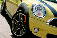 Click image for larger version

Name:	09-09-mini-cooper-s-convertible.jpg
Views:	237
Size:	578.0 KB
ID:	810042