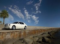 Click image for larger version

Name:	rolls_royce_phantom_facelift2009-03.jpg
Views:	2084
Size:	103.2 KB
ID:	798066