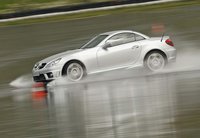 Click image for larger version

Name:	amg-driving-academy-2009--2010_5.jpg
Views:	2053
Size:	272.0 KB
ID:	833349