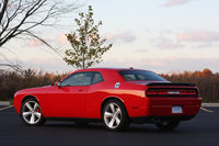 Click image for larger version

Name:	03_09challengersrt8gar.jpg
Views:	99
Size:	1.12 MB
ID:	718627