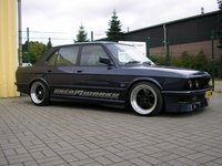 Click image for larger version

Name:	BMWe285series_l1.jpg
Views:	306
Size:	49.8 KB
ID:	1494926