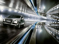 Click image for larger version

Name:	poza-wallpaper-desktop-audi-q7-suv-2-1280x960.jpg
Views:	55
Size:	745.0 KB
ID:	380041