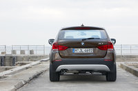 Click image for larger version

Name:	070-2011-bmw-x1-off.jpg
Views:	39
Size:	626.3 KB
ID:	990932