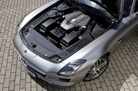 Click image for larger version

Name:	sls-amg-27.jpg
Views:	397
Size:	424.6 KB
ID:	1077218