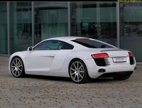 Click image for larger version

Name:	pics-max-13972-330385-audi-r8.jpg
Views:	43
Size:	79.1 KB
ID:	993161