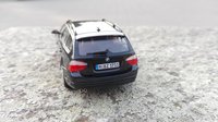 Click image for larger version

Name:	BMW 3er E91 touring 2005 - MINICHAMPS 1-43 11.jpg
Views:	5
Size:	2.72 MB
ID:	3190583
