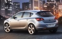 Click image for larger version

Name:	112_0907_03z+2010_opel_astra+rear_three_quarter.jpg
Views:	2570
Size:	55.0 KB
ID:	1008106