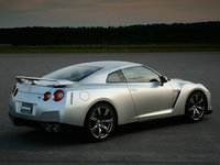 Click image for larger version

Name:	nissan_gtr_official_side.jpg
Views:	39
Size:	135.9 KB
ID:	486322