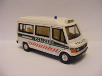 Click image for larger version

Name:	Mercedes Benz 207 D Polizei - CARARAMA HONGWELL 1-43 1.JPG
Views:	26
Size:	1.38 MB
ID:	2240407