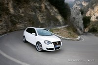 Click image for larger version

Name:	volkswagen-polo-gti-22.jpg
Views:	103
Size:	60.2 KB
ID:	468954