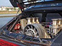 Click image for larger version

Name:	eurp_1011_09_o+rauh_welt_begriff_porsches+na_engine.jpg
Views:	61
Size:	83.3 KB
ID:	2017506
