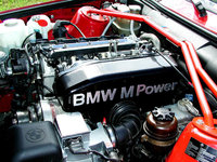 Click image for larger version

Name:	e30_engine_045_334.jpg
Views:	40
Size:	138.3 KB
ID:	73057