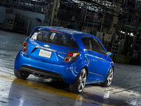 Click image for larger version

Name:	chevrolet_aveo_rs_11_12.jpg
Views:	34
Size:	229.8 KB
ID:	3006969