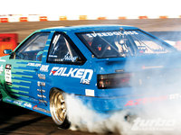 Click image for larger version

Name:	turp_0812_24_z_turp_0812_battle_of_the_imports_las_vegas_toyota_corolla_ae86_hatch.jpg
Views:	91
Size:	98.1 KB
ID:	958298