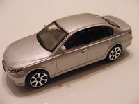 Click image for larger version

Name:	BMW 545 i - BBURAGO 1-43 1.JPG
Views:	69
Size:	1.40 MB
ID:	1172987