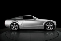 Click image for larger version

Name:	iacoccamustang_03.jpg
Views:	580
Size:	114.3 KB
ID:	977353