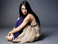 Click image for larger version

Name:	meganfox801600x1200.jpg
Views:	69
Size:	165.4 KB
ID:	439340