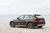 Click image for larger version

Name:	093-2011-bmw-x1-off.jpg
Views:	45
Size:	604.3 KB
ID:	990955