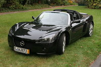 Click image for larger version

Name:	800px-Opel_Speedster_Turbo_2003.jpg
Views:	120
Size:	118.9 KB
ID:	1891727
