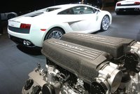 Click image for larger version

Name:	lamborghini-gallardo-at-2008-los-angeles-motor-show_3.jpg
Views:	94
Size:	373.0 KB
ID:	709565