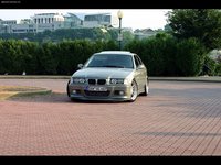 Click image for larger version

Name:	BMW-325i_1992_1600x1200_wallpaper_01.jpg
Views:	683
Size:	254.1 KB
ID:	731613