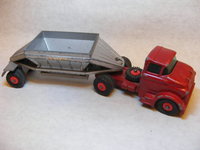 Click image for larger version

Name:	GMC Cap tractor + vagon cereale - MATCHBOX LESNEY 2.JPG
Views:	50
Size:	1.35 MB
ID:	1385201
