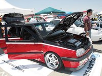 Click image for larger version

Name:	160_0610_et_19z+dubwars_2006_event_coverage+red_golf.jpg
Views:	57
Size:	79.0 KB
ID:	1292602