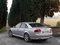 Click image for larger version

Name:	Audi_S8_2005_028_7731548E.jpg
Views:	143
Size:	130.9 KB
ID:	141404