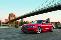 Click image for larger version

Name:	2008_Audi_S5_014_Auto-Talk_net_.jpg
Views:	265
Size:	49.6 KB
ID:	564619