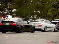 Click image for larger version

Name:	eurp_0907_67_z+bmw_m_fest+dick_bill_trunk.jpg
Views:	276
Size:	61.3 KB
ID:	1316045