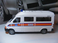 Click image for larger version

Name:	VW LT Minibus Police - CARARAMA HONGWELL 1-43 4.JPG
Views:	31
Size:	1.31 MB
ID:	1694515