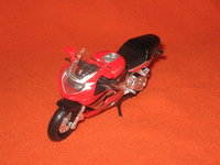 Click image for larger version

Name:	Suzuki GSXR 1000 -2.jpeg
Views:	58
Size:	1.41 MB
ID:	1521809