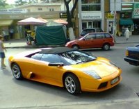 Click image for larger version

Name:	lamborghini_murcielago-bt00094_252730.jpg
Views:	82
Size:	32.7 KB
ID:	2140995