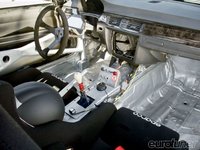 Click image for larger version

Name:	eurp_1008_05_o+2008_bmw_335i+interior.jpg
Views:	44
Size:	76.2 KB
ID:	2320609