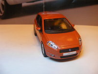 Click image for larger version

Name:	Fiat Grande Punto - CARARAMA HONGWELL 1-43 2.jpg
Views:	25
Size:	1.42 MB
ID:	1541407