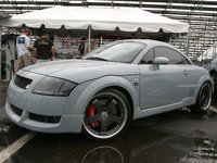 Click image for larger version

Name:	160_0607_et_+2006_waterfest_silver_audi_tt_silver+_front_side_view_z.jpg
Views:	52
Size:	60.3 KB
ID:	1337059