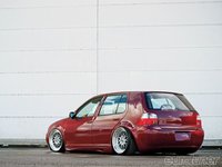 Click image for larger version

Name:	eurp_1009_08_o+2002_vw_golf_sdi+rear_view.jpg
Views:	117
Size:	46.1 KB
ID:	1641742