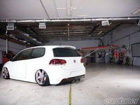 Click image for larger version

Name:	eurp-1109-03+2010-vw-gti+rear-view.jpg
Views:	110
Size:	60.1 KB
ID:	2350843