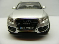 Click image for larger version

Name:	Audi Q5 - SCHUCO 1-43 3.JPG
Views:	16
Size:	1.20 MB
ID:	2607722