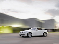 Click image for larger version

Name:	Mercedes-Benz-SLK-Class_2008_1024x768_wallpaper_04.jpg
Views:	45
Size:	64.2 KB
ID:	428238