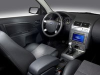 Click image for larger version

Name:	Ford_Mondeo_Titanium_V6_2004_011_A5313143.jpg
Views:	126
Size:	63.8 KB
ID:	404443